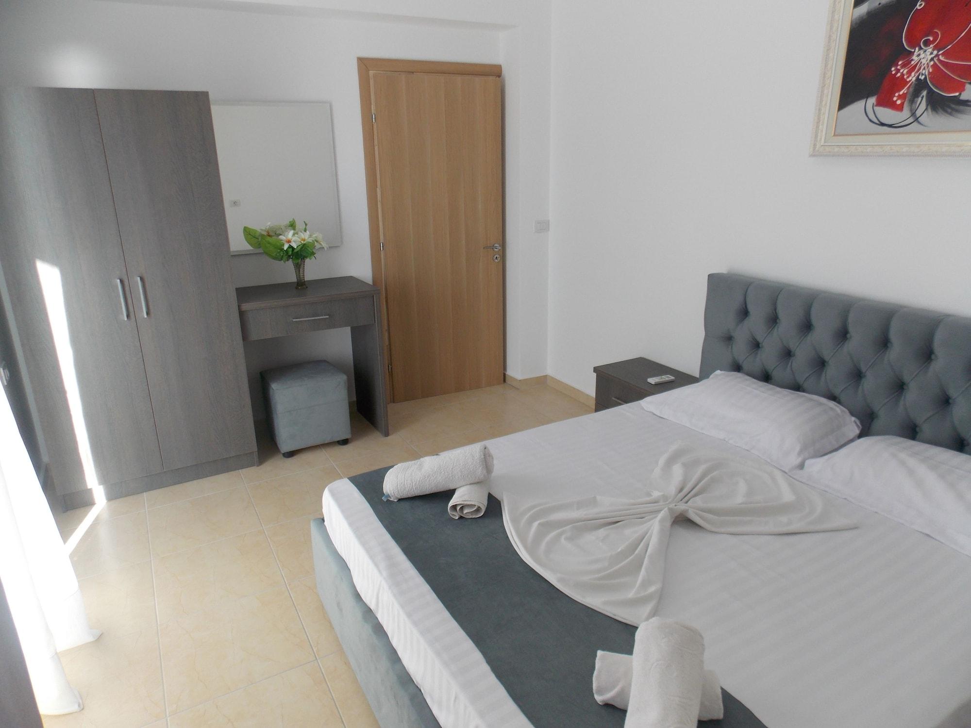 Afrimi Relax Apartments ساراندا المظهر الخارجي الصورة