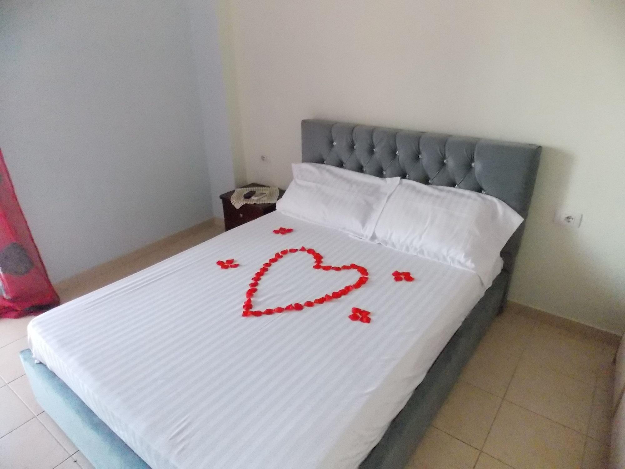 Afrimi Relax Apartments ساراندا المظهر الخارجي الصورة