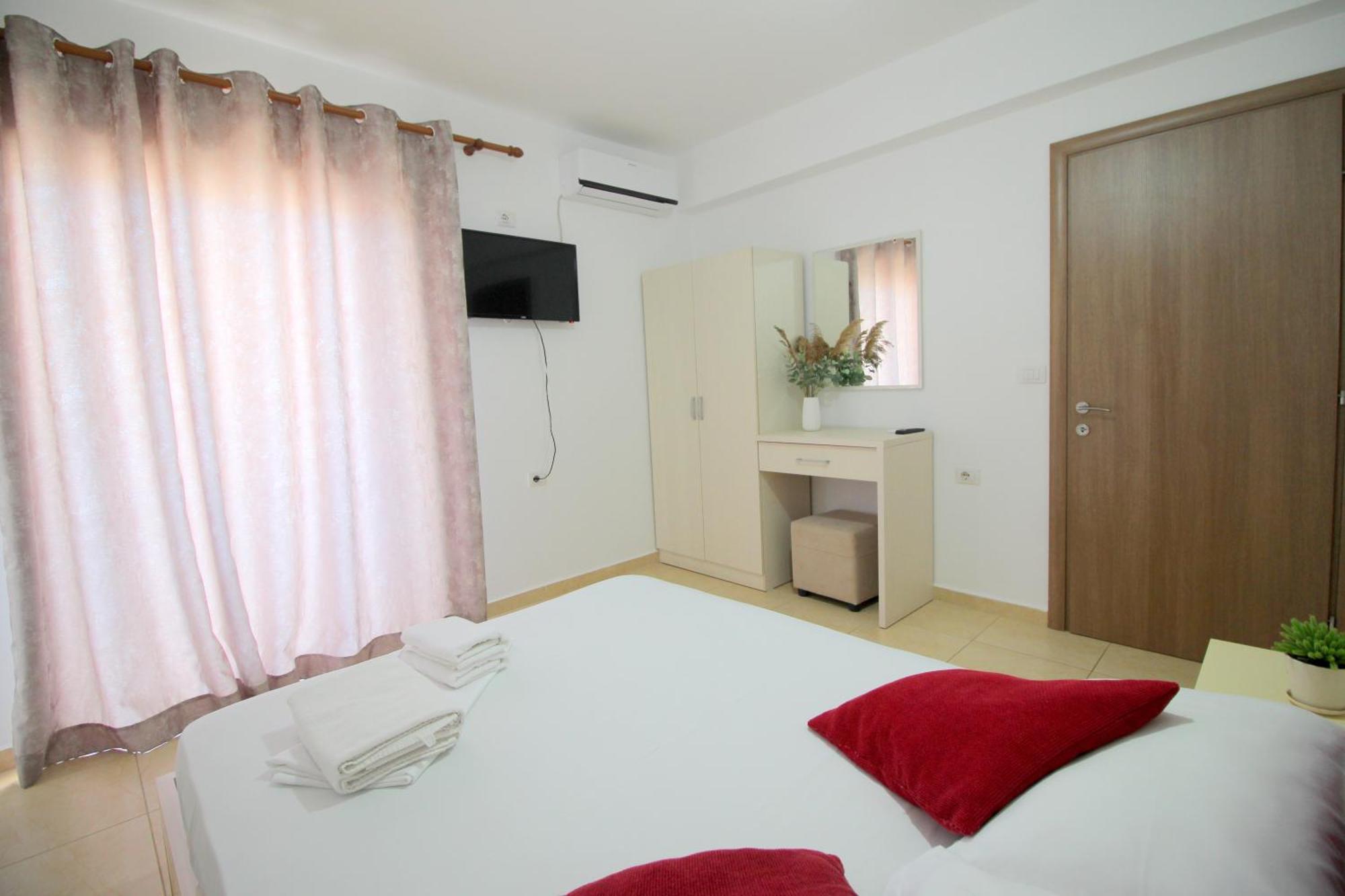 Afrimi Relax Apartments ساراندا المظهر الخارجي الصورة